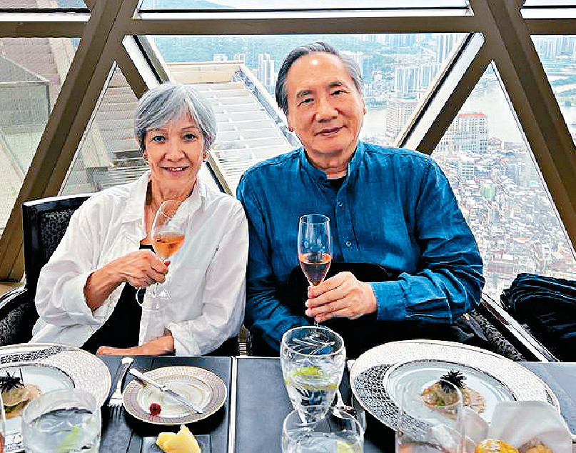 ■跟太座來張合照
