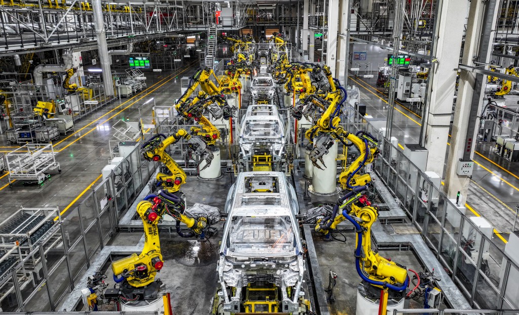 今年中国GDP增速目标定在4.5%至5%。新华社