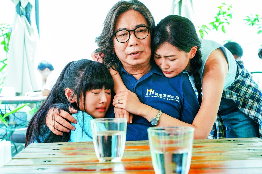 林敏骢和两个女儿的戏份十分感人催泪。