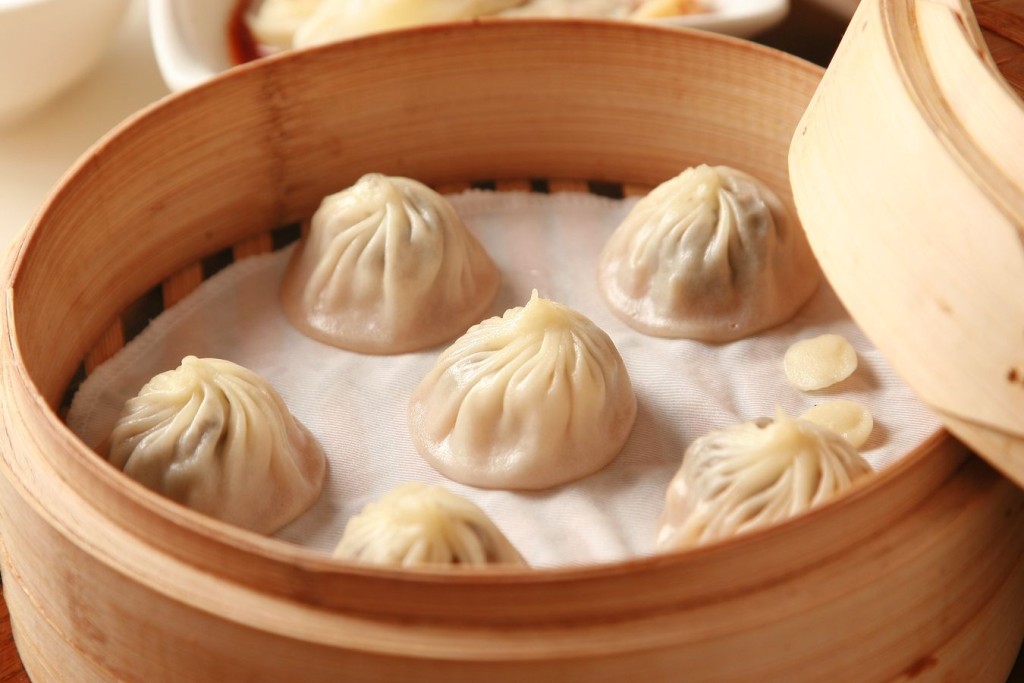 老公送上「名牌手工包」,原來是指小籠包。資料圖片