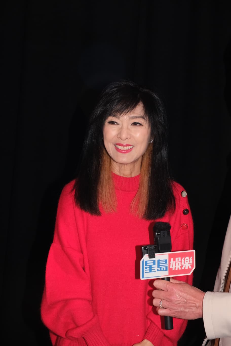  米雪隨周潤發跑步吸收正能量。