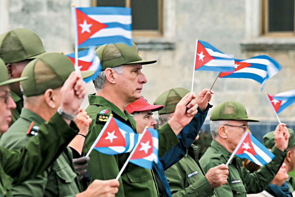 古巴國家主席迪亞斯－卡內爾本月16日在哈瓦那抗議美國入侵委內瑞拉。 