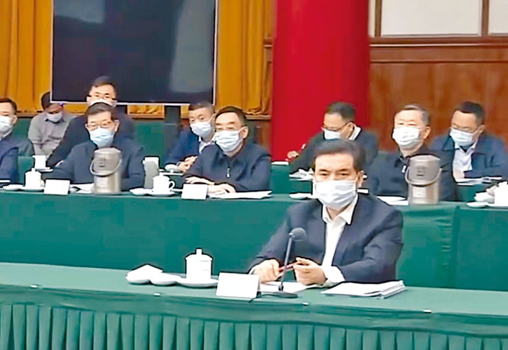 全国政协副主席王正伟昨首露面。 