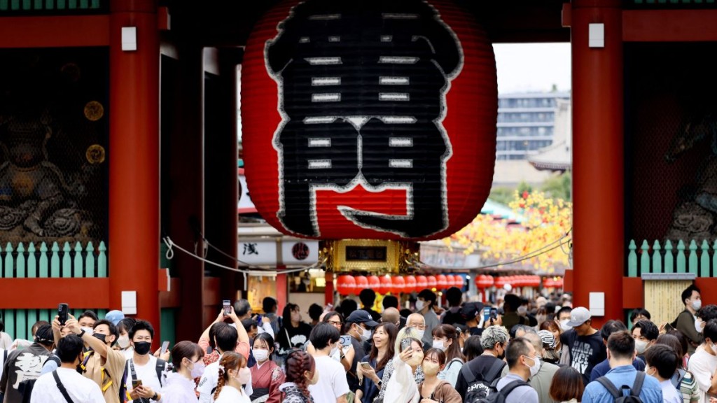 東京著名景點雷門寺。法新社