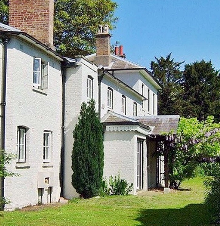 浮若閣摩爾宮。網圖