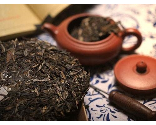 网路红人方舟子指，普洱茶含有黄曲霉素和其他真菌毒素，可能致癌。 网上图片