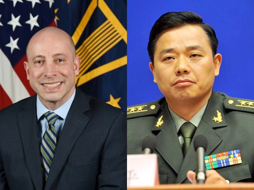 黄雪平(右)与蔡斯（Michael Chase）