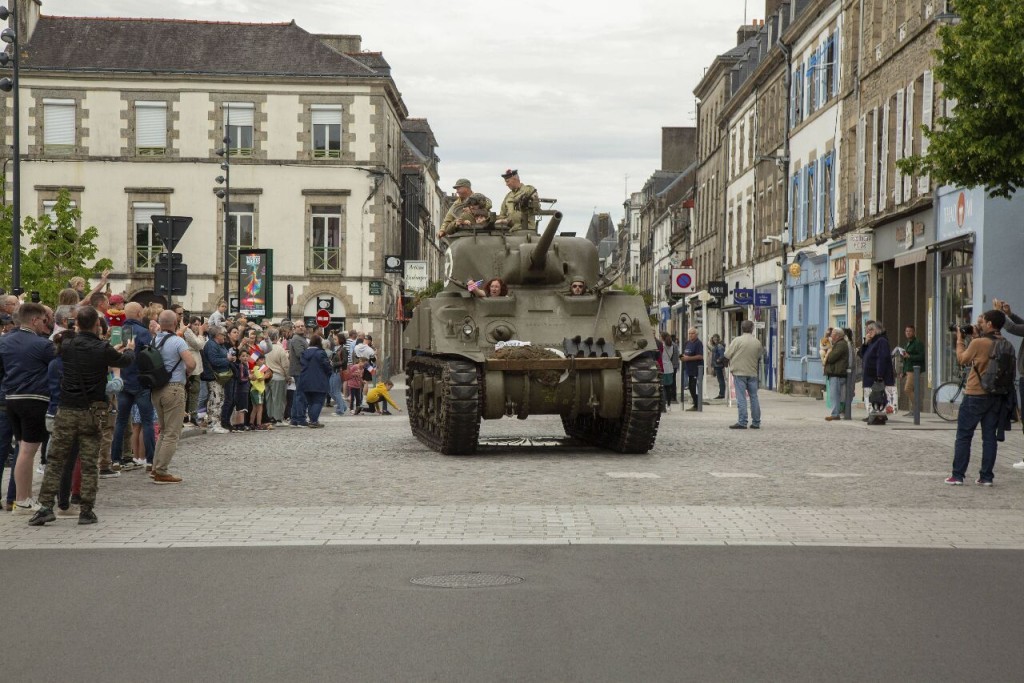 法国各地陆续庆祝诺曼第登陆80周年。美联社
