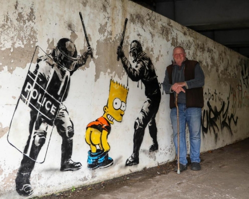 事主Darrell Meekcom相信作品由Banksy所繪，感激能成為他筆下的主角。（網上圖片）