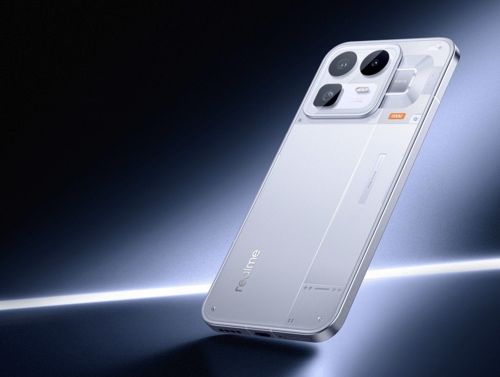 realme宣布退出中国市场。微博@realme