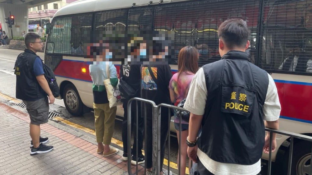 深水埗警區破獲非法麻雀檔 拘捕女主持及4女賭客