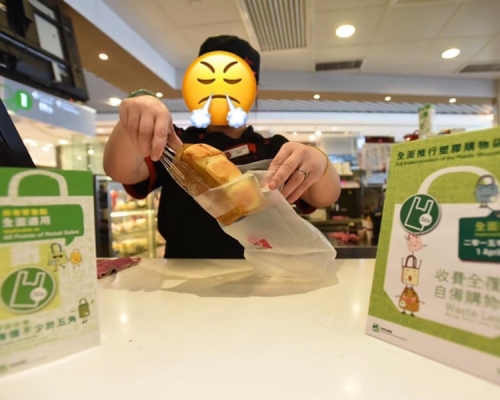 香港政府早於2015年全面推行膠袋稅。資料圖片