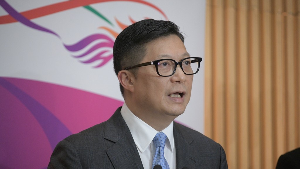 鄧炳強表示明年1月起分階段開放沙頭角禁區。資料圖片
