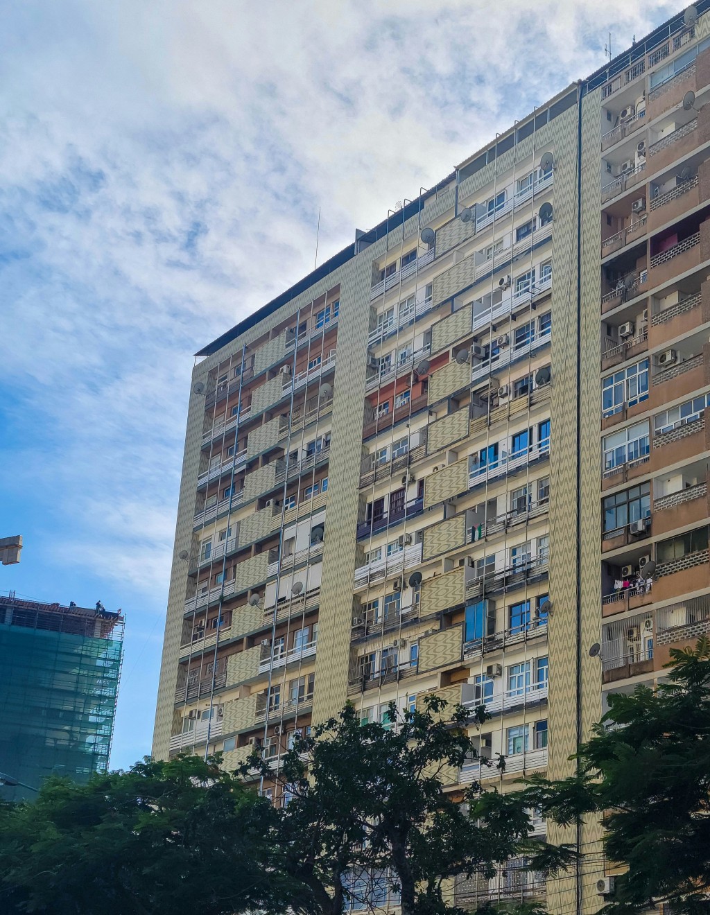一位68歲的公屋住戶在社交群組發文,卻分享自己與老伴自願申請「大單位搬小單位」的經歷,引來熱烈討論。(資料圖片) 一位68歲的公屋住戶在社交群組發文,卻分享自己與老伴自願申請「大單位搬小單位」的經歷,引來熱烈討論。(資料圖片)
