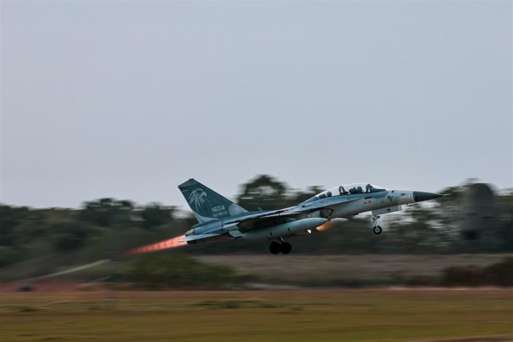 台灣空軍IDF戰機。中時