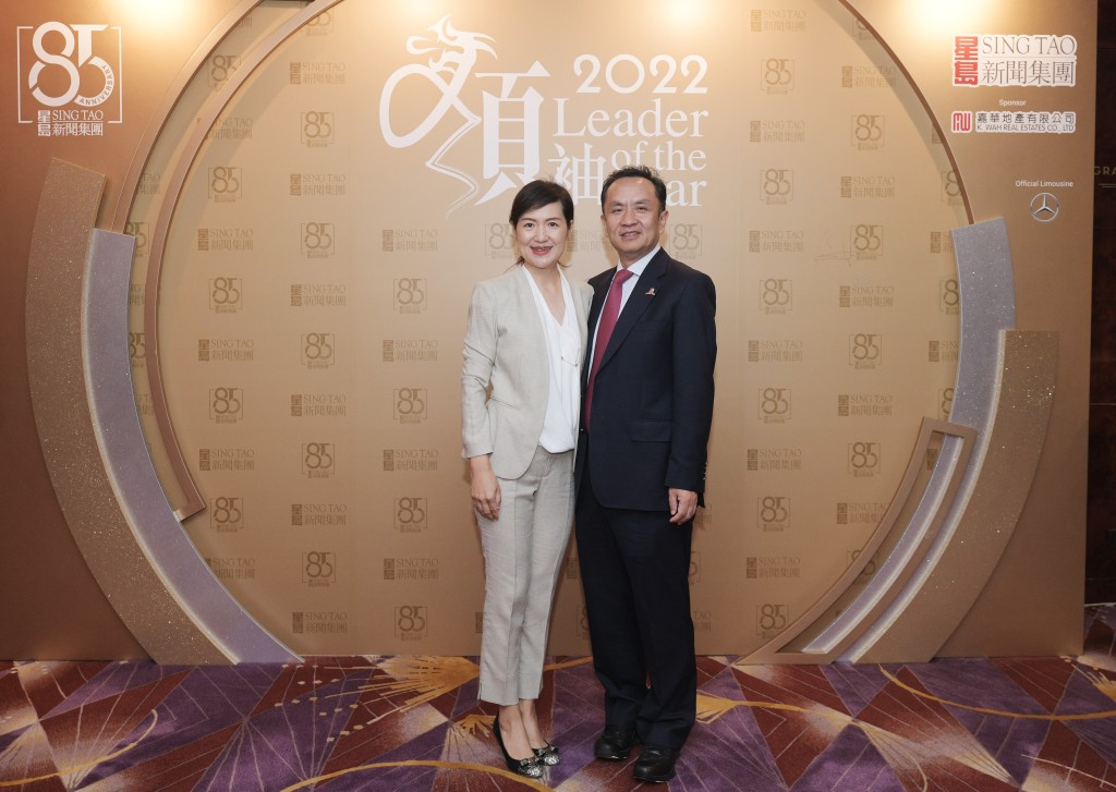 得奖者香港中文大学天石机器人研究所所长未来机器人有限公司创始人兼董事长刘云辉教授(右)到场。