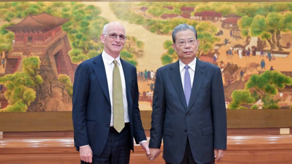 趙樂際會見美國國會眾議員代表團。 新華社