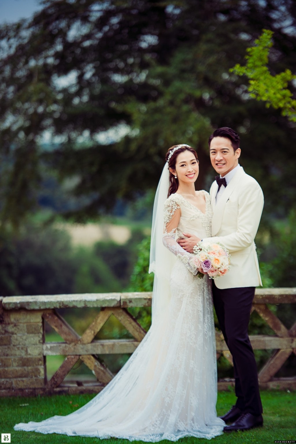 2016年與陳智燊結婚。