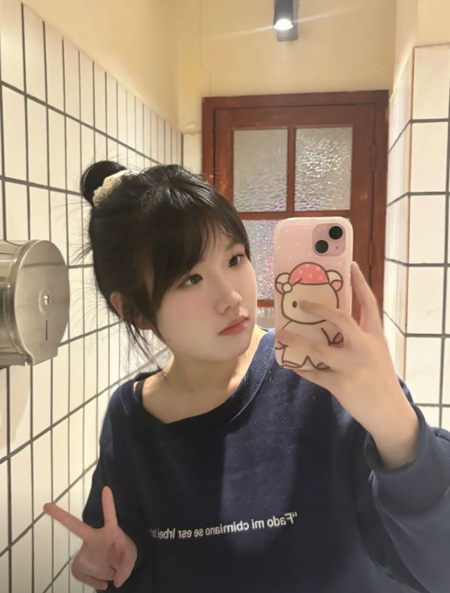 黃女士由超級肥胖，減重一半至只剩85公斤，成為網上焦點。抖音＠漂亮