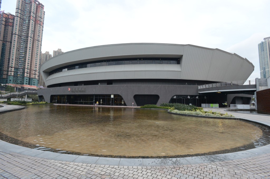 演練以即將在將軍澳香港單車館舉辦的競賽項目場地自行車為背景。資料圖片