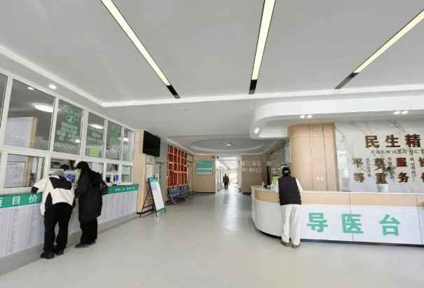 涉事的香格里拉市民生醫院。齊魯晚報 涉事的香格里拉市民生醫院。齊魯晚報