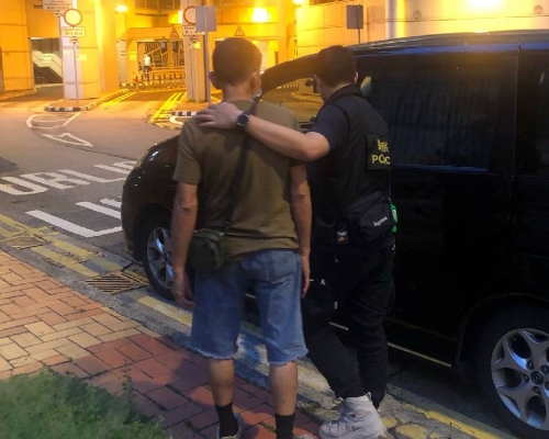 警方拘捕一名62歲男子。警方提供圖片