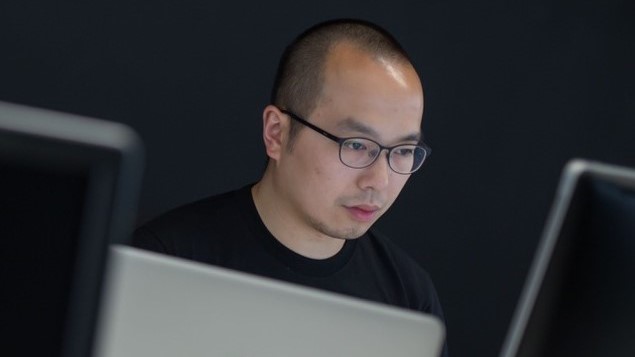 迷策略(2440.HK)主席暨行政總裁陳展程。