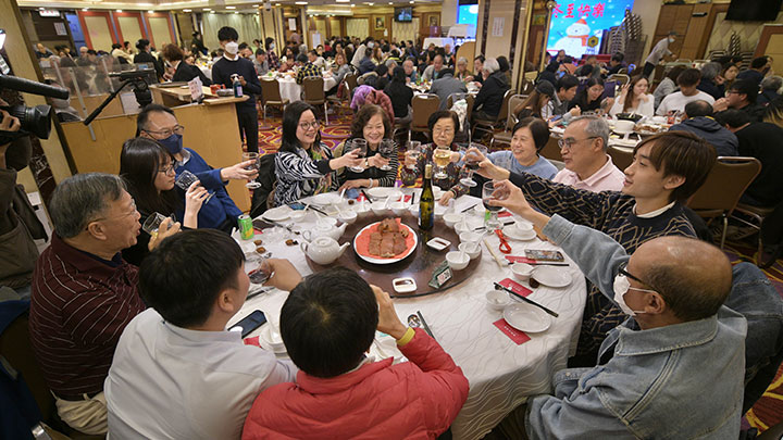 本港今日新增21362宗確診。資料圖片