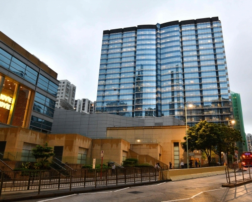 基滙資本斥逾98億購太古城中心一座。