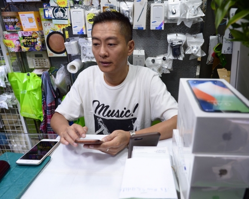 Lo哥認為iPhone X的炒風能維持1個月以上。