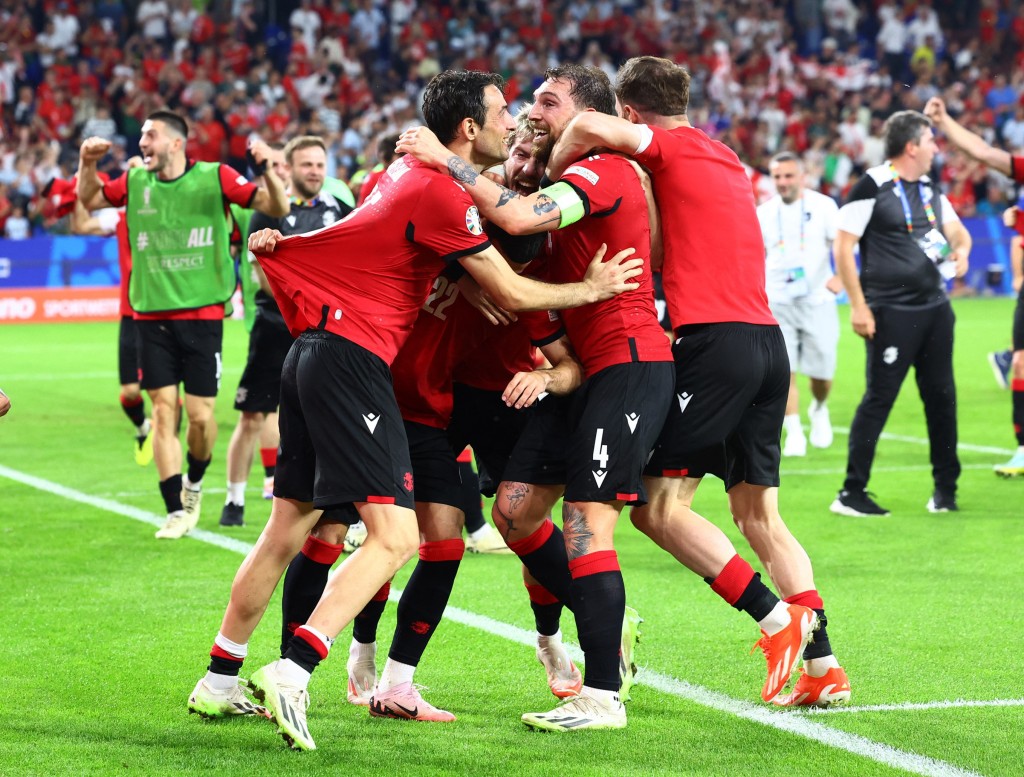 格鲁吉亚2:0击败葡萄牙次名晋级16强。REUTERS