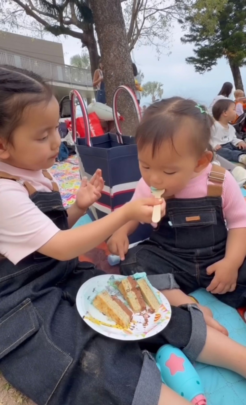 姊妹情深Share。 姊妹情深Share。