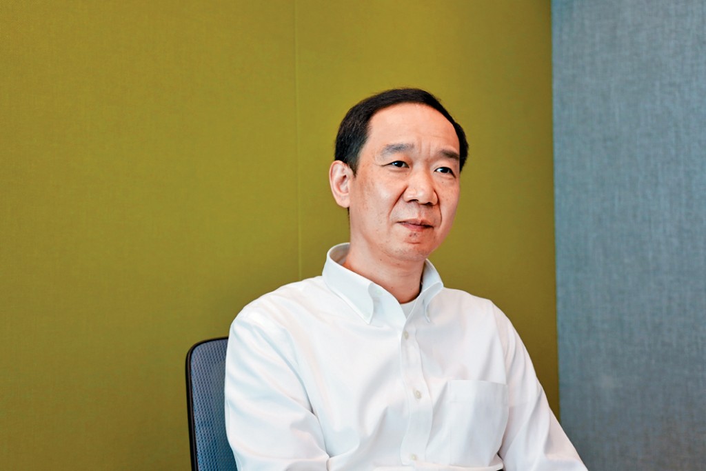 科大計算機科學及工程學系副系主任郭嵩教授指，AI可快速解析並構建「權限圖譜」。