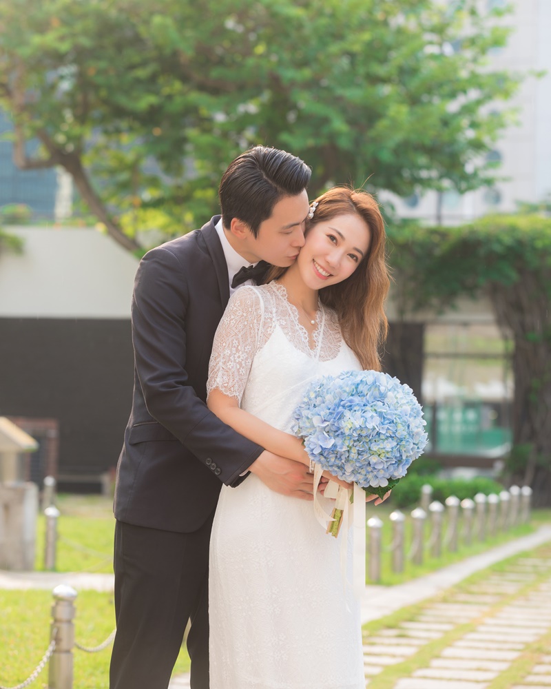 蔡明思于2019年与老公注册结婚。