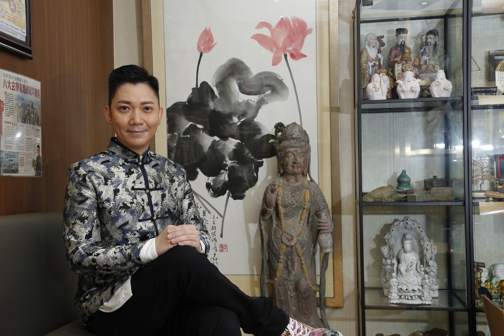 李博士建議於今年農曆十二月廿三日進行「謝灶」儀式,保佑一家在牛年健康、和睦。