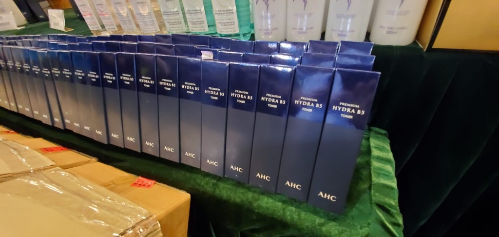 冒牌的日韓熱賣品牌。