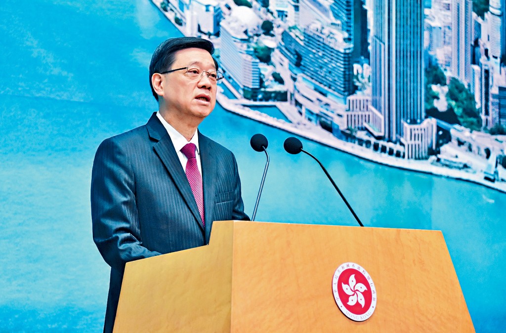 李家超強調「軟對抗肯定在香港存在」,而且潛伏在不同地方。