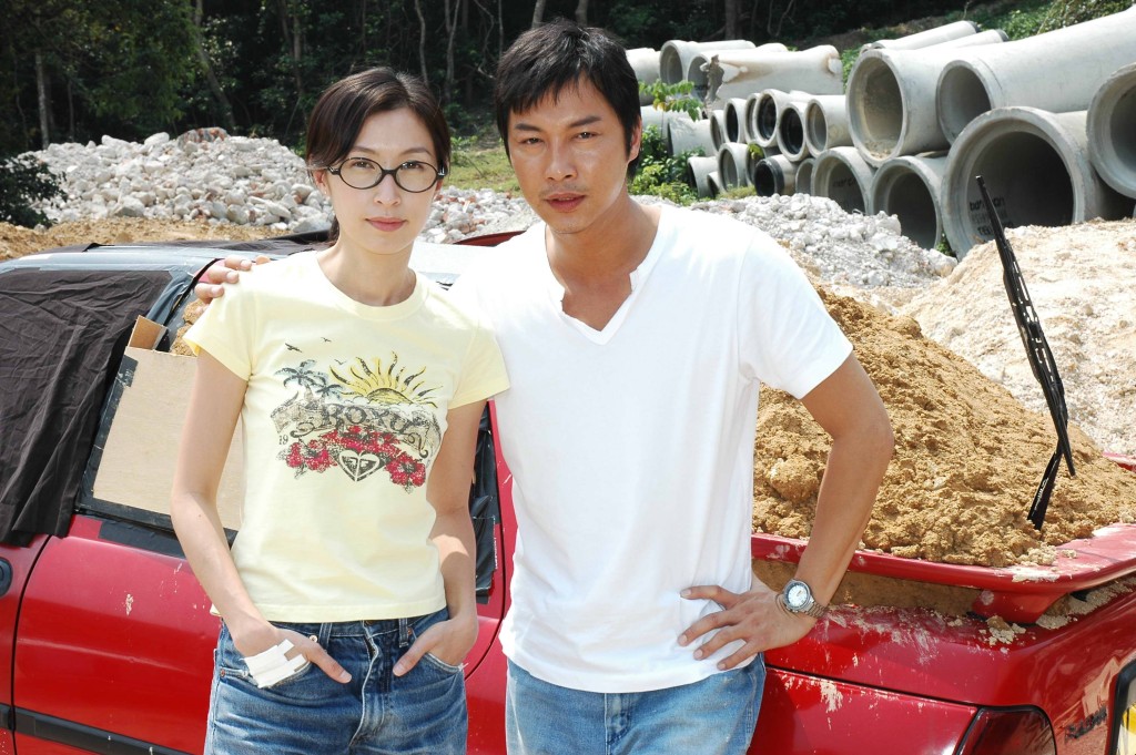 郭蔼明曾一度转投亚视，2006年拍过《义无反顾》。