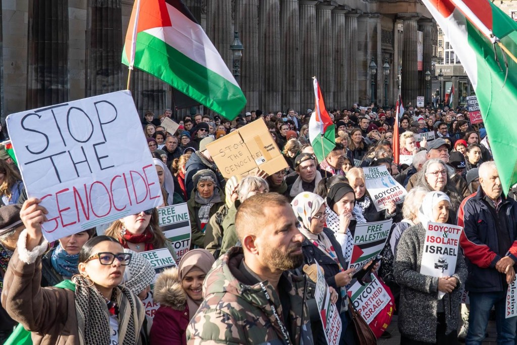 10月21日愛丁堡的撐巴勒斯坦遊行。 facebook