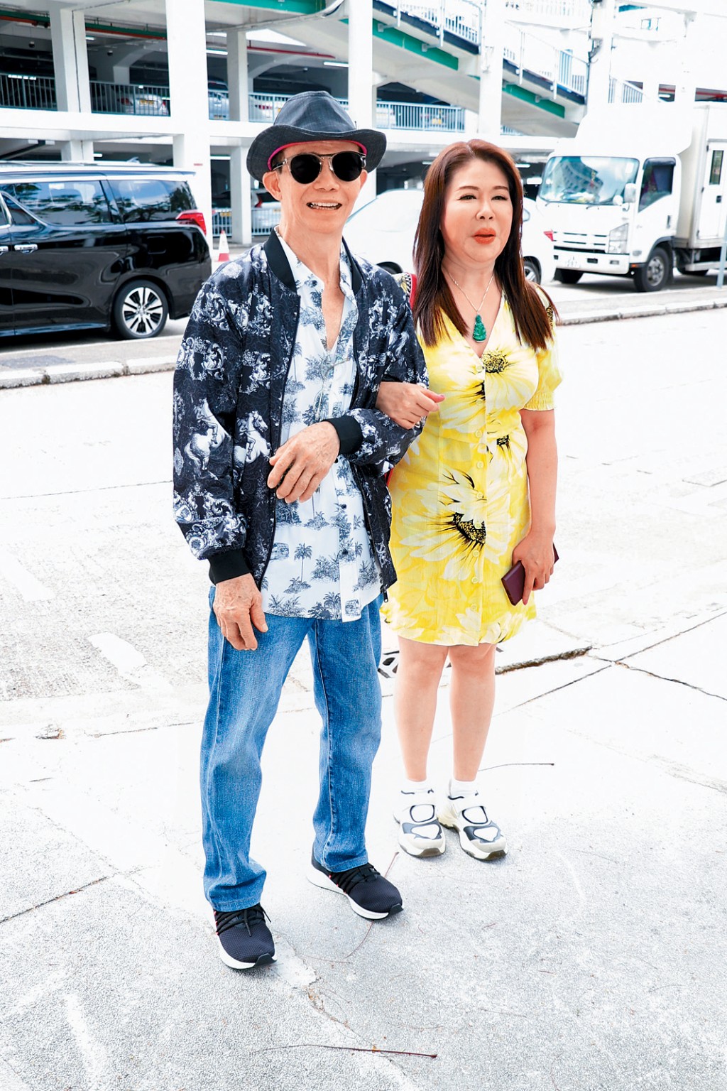 梅启明日前带泰籍未婚妻May May开记者会，宣布即将再婚。