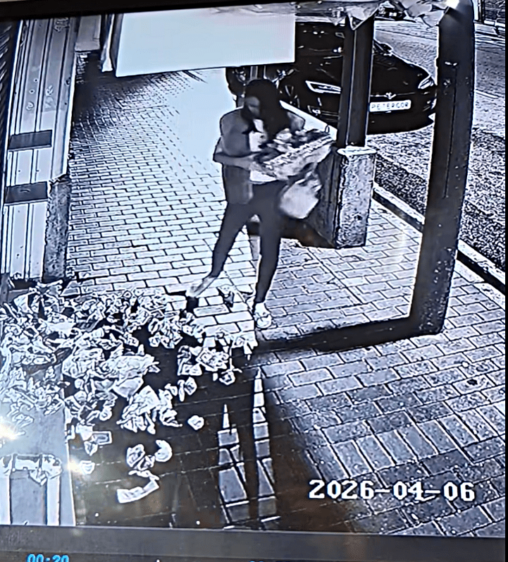 女子扯爆衣包袋。fb：馬路的事討論區