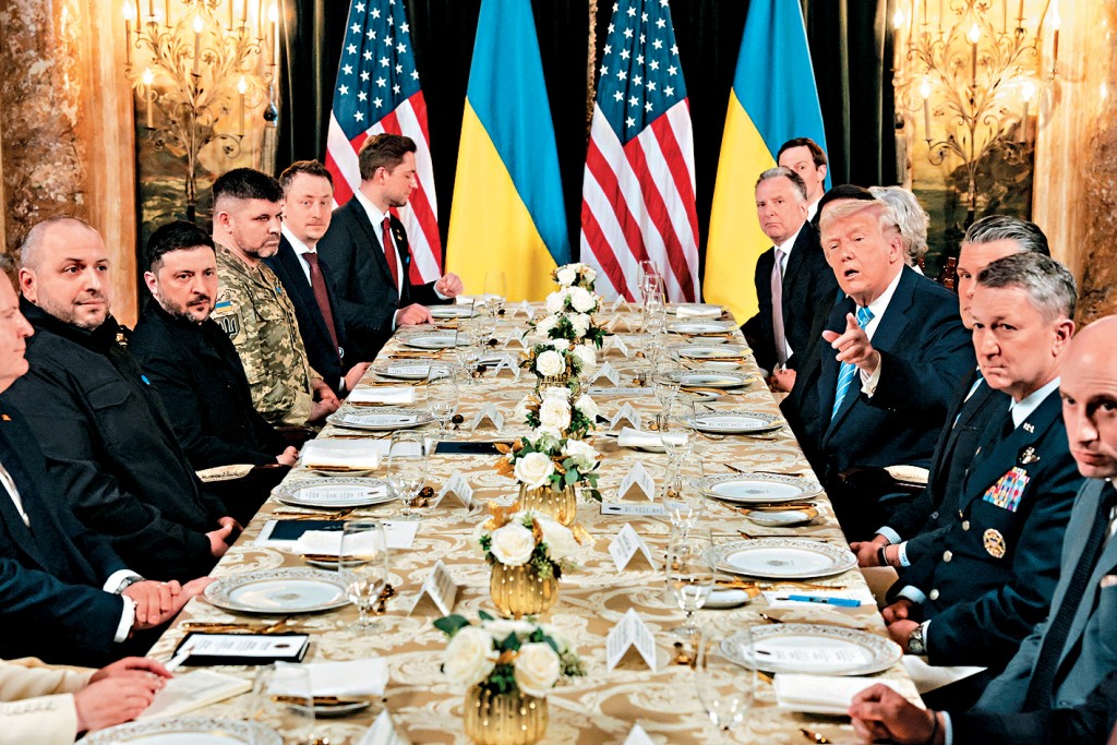 特朗普為首的美方代表團與澤連斯基率領的烏方代表團，周日在佛州海湖莊園會談。