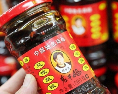 騰訊早前控告老乾媽拖欠廣告費。網上圖片