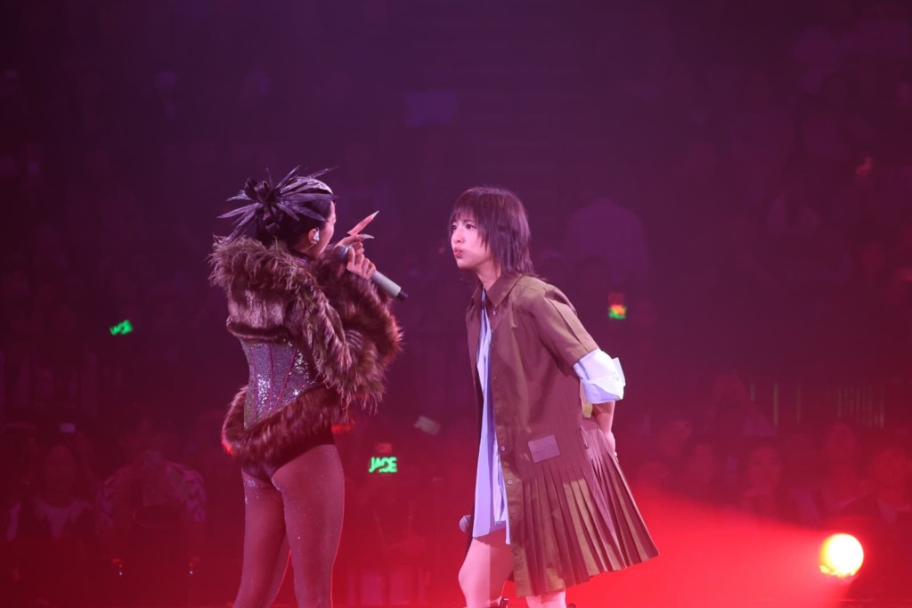 鍾雪瑩rap代替說話。