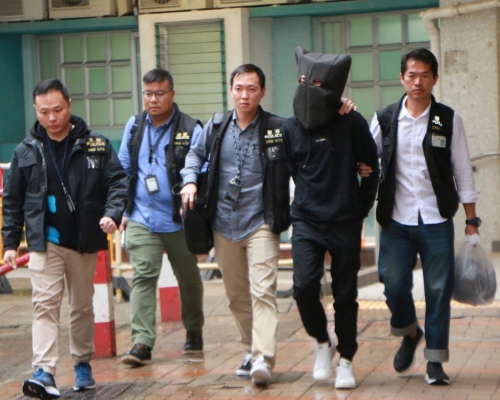 3名男子被捕。
