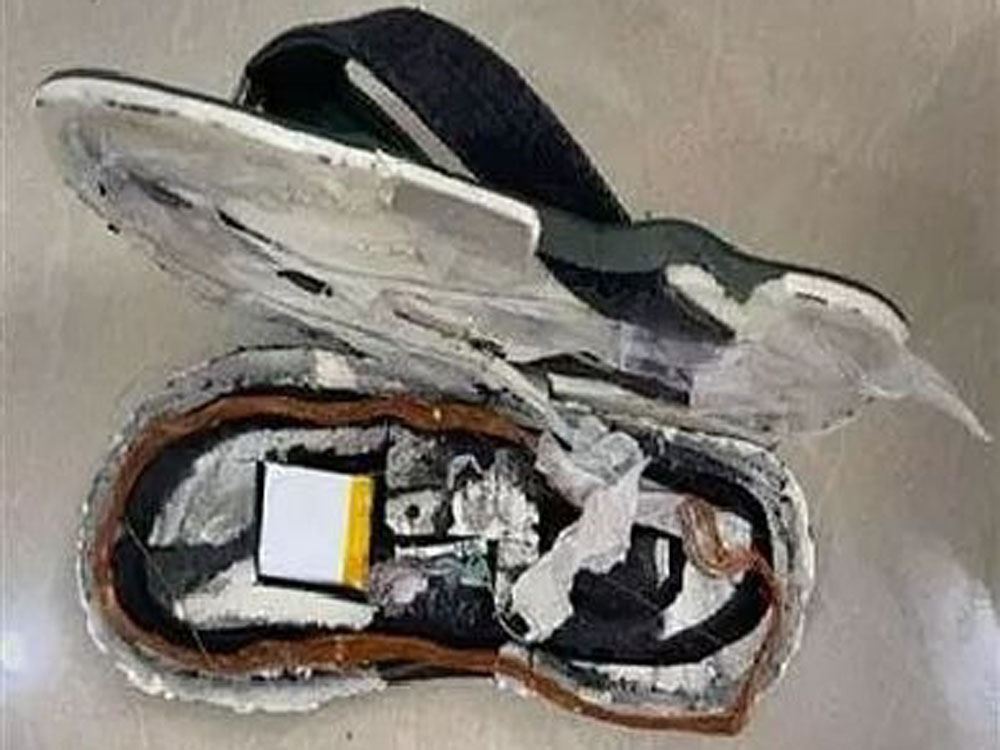 作弊用的藍牙拖鞋價值60萬盧比（約港幣6.33萬元）。網圖