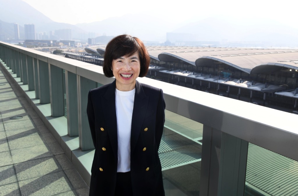 機管局商務執行總監陳正思表示，今日企業不再只盯北美、歐洲等傳統市場，而是隨着「一帶一路」建設推進，加速拓展中東、東歐等新興市場。