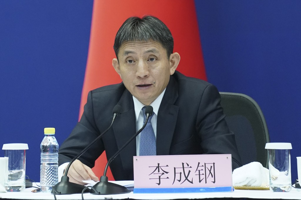 李成鋼已升任商務部國際貿易談判代表（正部長級）兼副部長。中新社