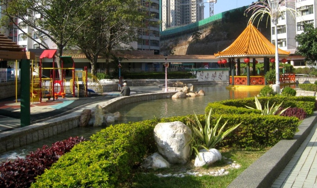 彩霞邨內的水池。網圖  ​