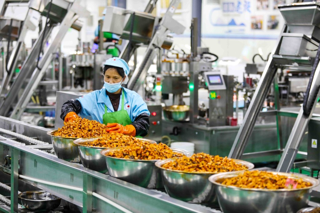 食安辦指正聯同多個部門,加快推出預製菜國標。中新社 食安辦指正聯同多個部門,加快推出預製菜國標。中新社